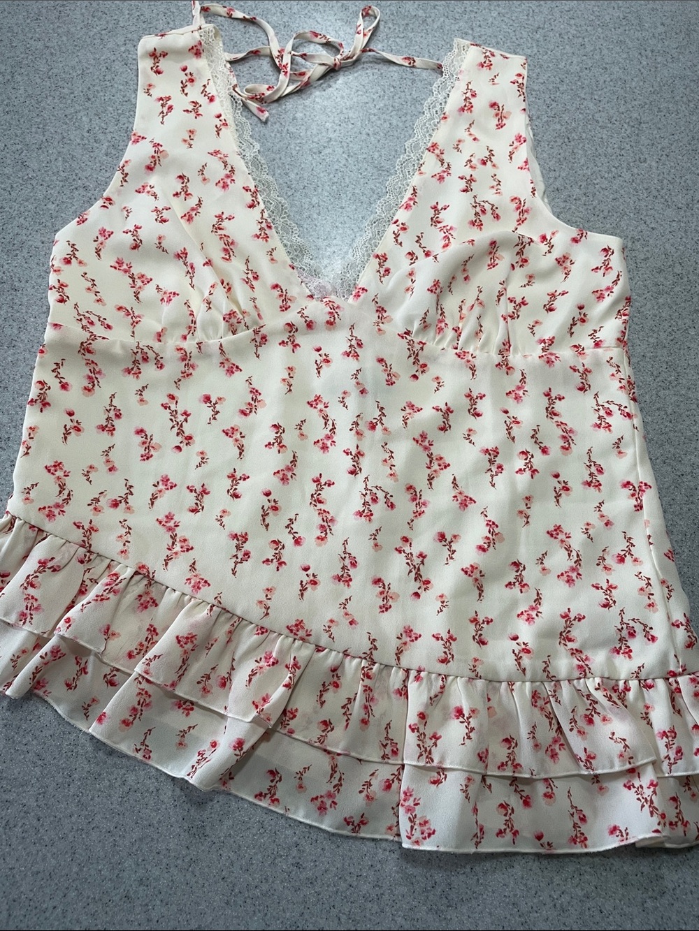 wild fable Cream Floral V-Neck Ruffle Tank